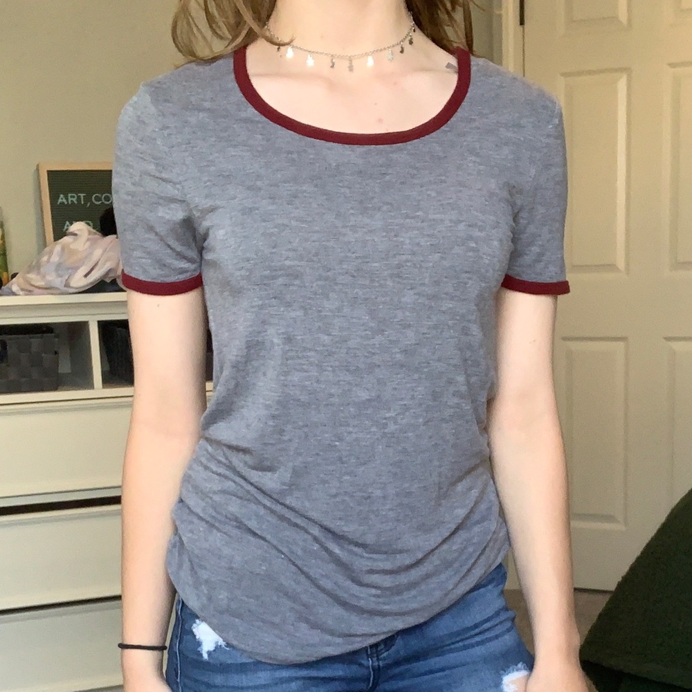 NWOT Garage Top